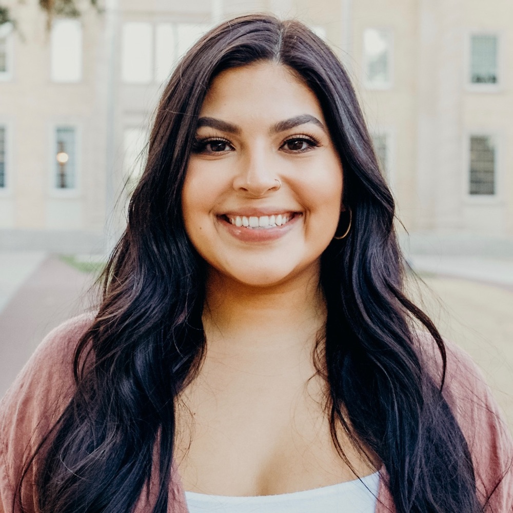 Meet your Posher, Cari